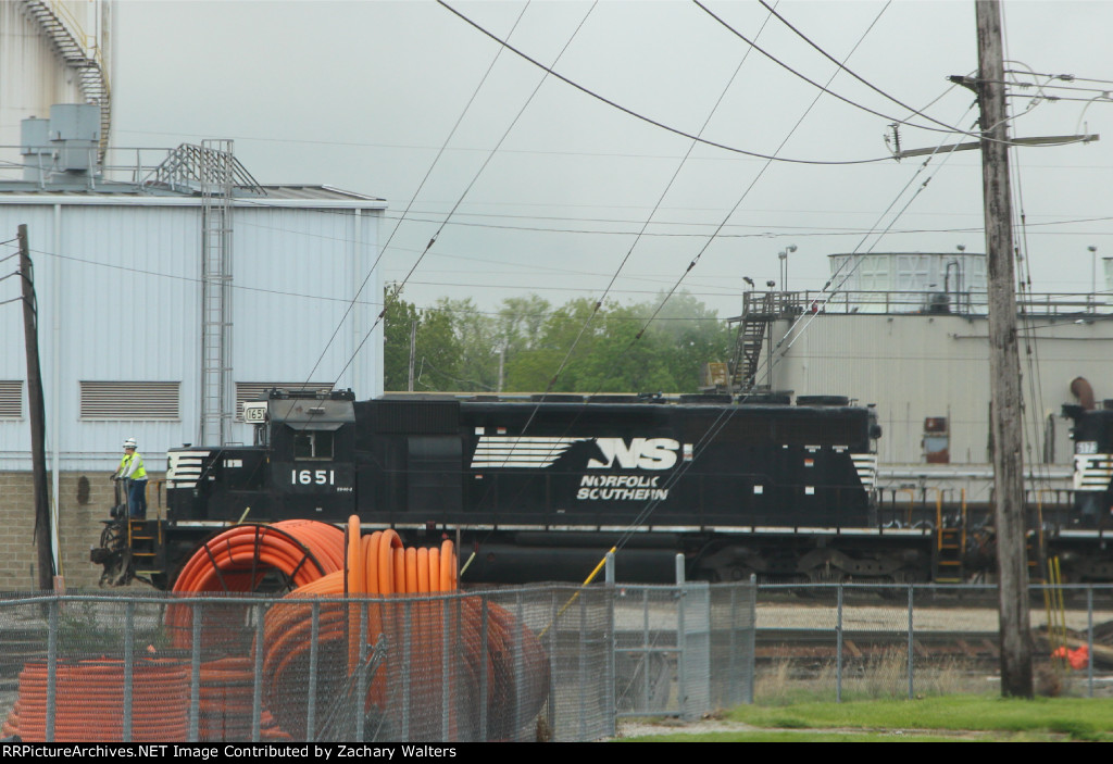 NS 1651